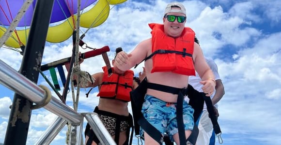 parasailing: experience in Montego Bay