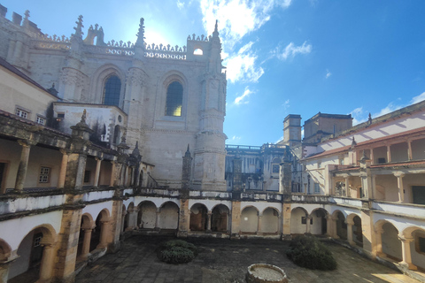 From Lisbon: Medieval Tour, Batalha, Tomar, Alcobaça, Óbidos Private Tour Option