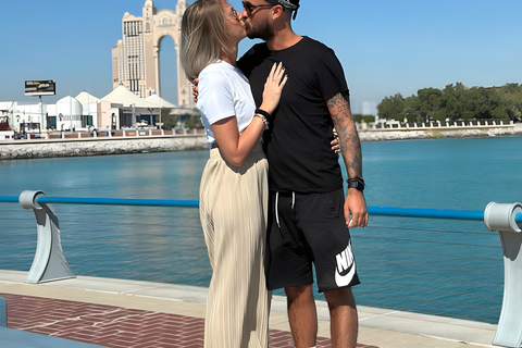 Excursion d&#039;une jounée complète à Abu Dhabi - Grande mosquée, musée du Louvre et plus encoreExcursion d&#039;une journée à Abou Dabi : grande mosquée, musée du Louvre et plus 