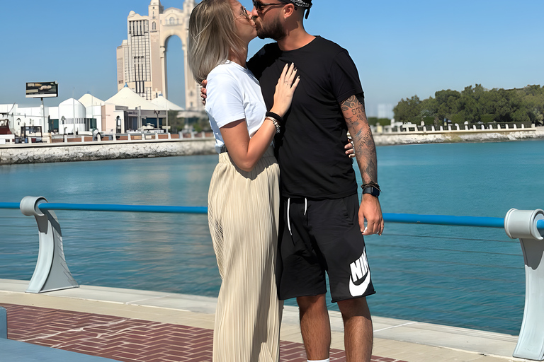 Excursion d&#039;une jounée complète à Abu Dhabi - Grande mosquée, musée du Louvre et plus encoreExcursion d&#039;une journée à Abou Dabi : grande mosquée, musée du Louvre et plus 