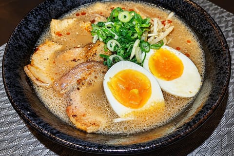 Osaka: Ramen and Gyoza Cooking Class with City Views