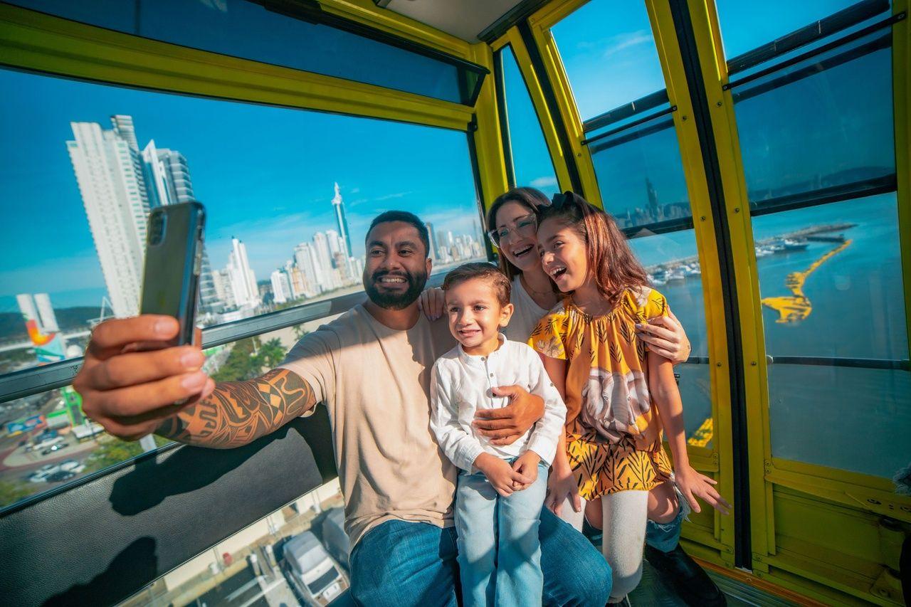 Ticket für die Seilbahn im Unipraias-Park