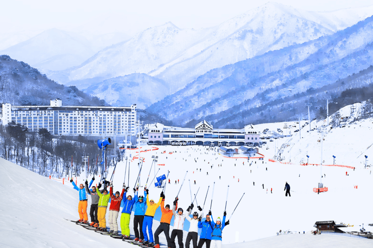 Busan: Eden Valley Ski Resort Tagestour mit AusrüstungsverleihSchlitten Tour (3Jahre▲)