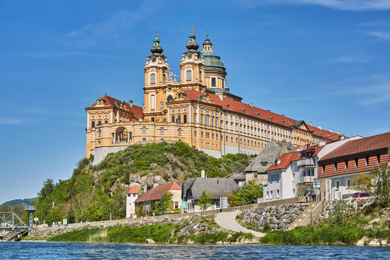 Private trip-Wachau valley, Mauthausen, Hallstatt & Salzburg