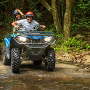 Mauricio: Aventura en quad en solitario en el Parque de Aventuras Vallé