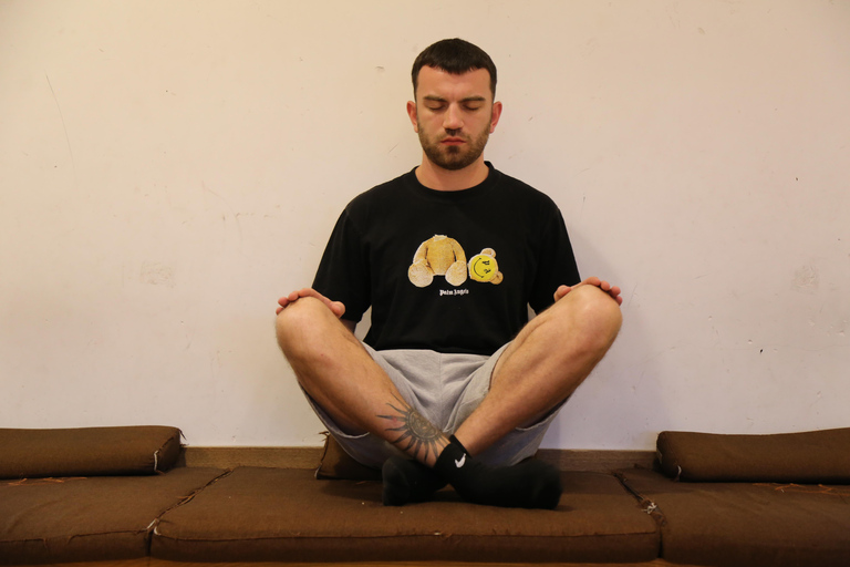 Shanghai: Chinese Kung Fu Class with English-Speaking Master Tai Chi