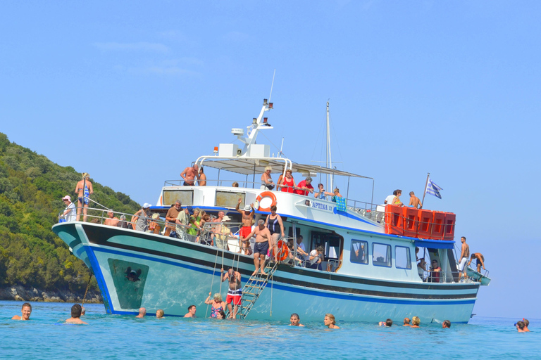 Lefkimmi: Blue Lagoon Cruise with BBQ Lunch and Swim Stops