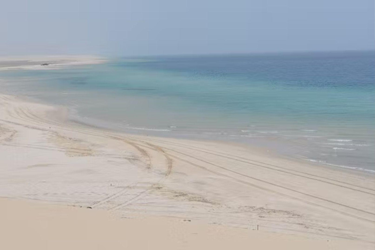 卡塔尔沙漠故事：四驱车内海导览之旅卡塔尔沙漠故事：四驱车沙漠之旅（含向导）