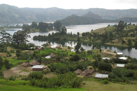 Wenchi Crater Lake Day Trip with Horse Ride, Bird Viewing