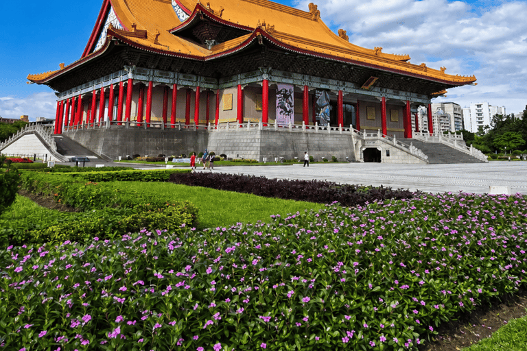Taipei: Private Layover Walking Tour from TPE Airport 8-Hour Private Taipei Layover Tour