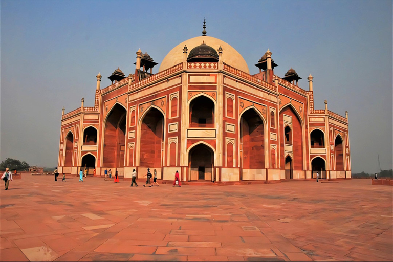 Tour de día completo por lo mejor de Delhi: cultura, comida y monumentosTour guiado en grupo de un día completo