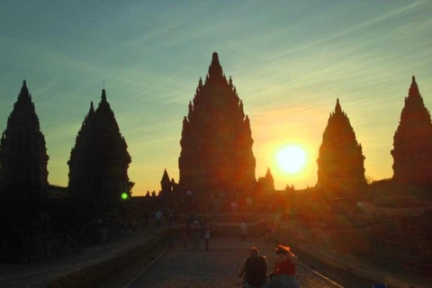 Yogyakarta: Prambanan Temple Guided Private Tour with Ticket Prambanan Temple Guided Private Tour without Ticket