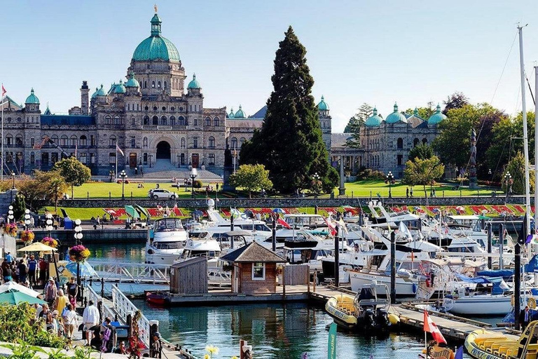 Vancouver: Victoria & Butchart Gardens Day Tour w/ Ferry