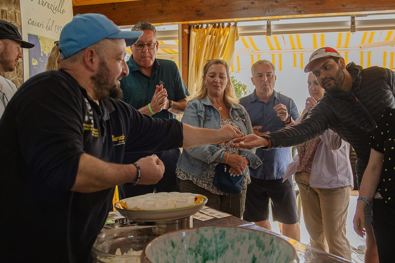Sorrento: Lemons grove, Farm Tour&Tasting and Pizza Class Sorrento Coast: Enogastronomic Tour with Show & Tasting