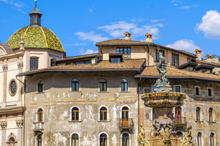 Trento:Guided walking tour of the historic centre with guide