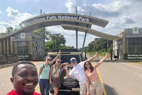 Kampala: 2-Day Best of Uganda Murchison Falls Safari Tour