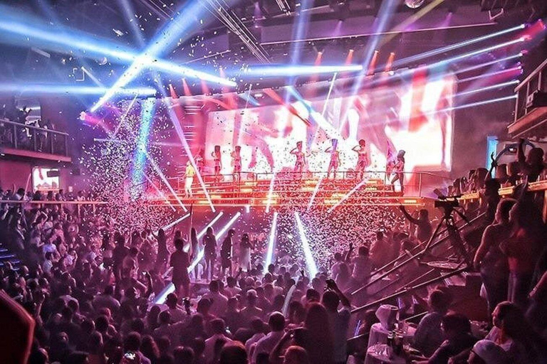 Punta Cana: Coco Bongo Nightclub Entry with Transfers
