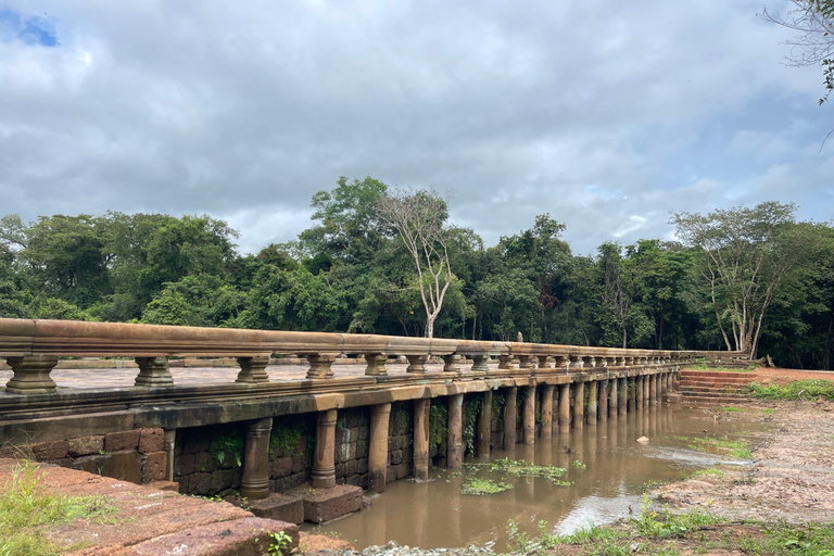 Beng Mealea Tour with Hotel or Airport Transfer Airport Pickup, Beng Mealea & Hotel Drop-off (Private)