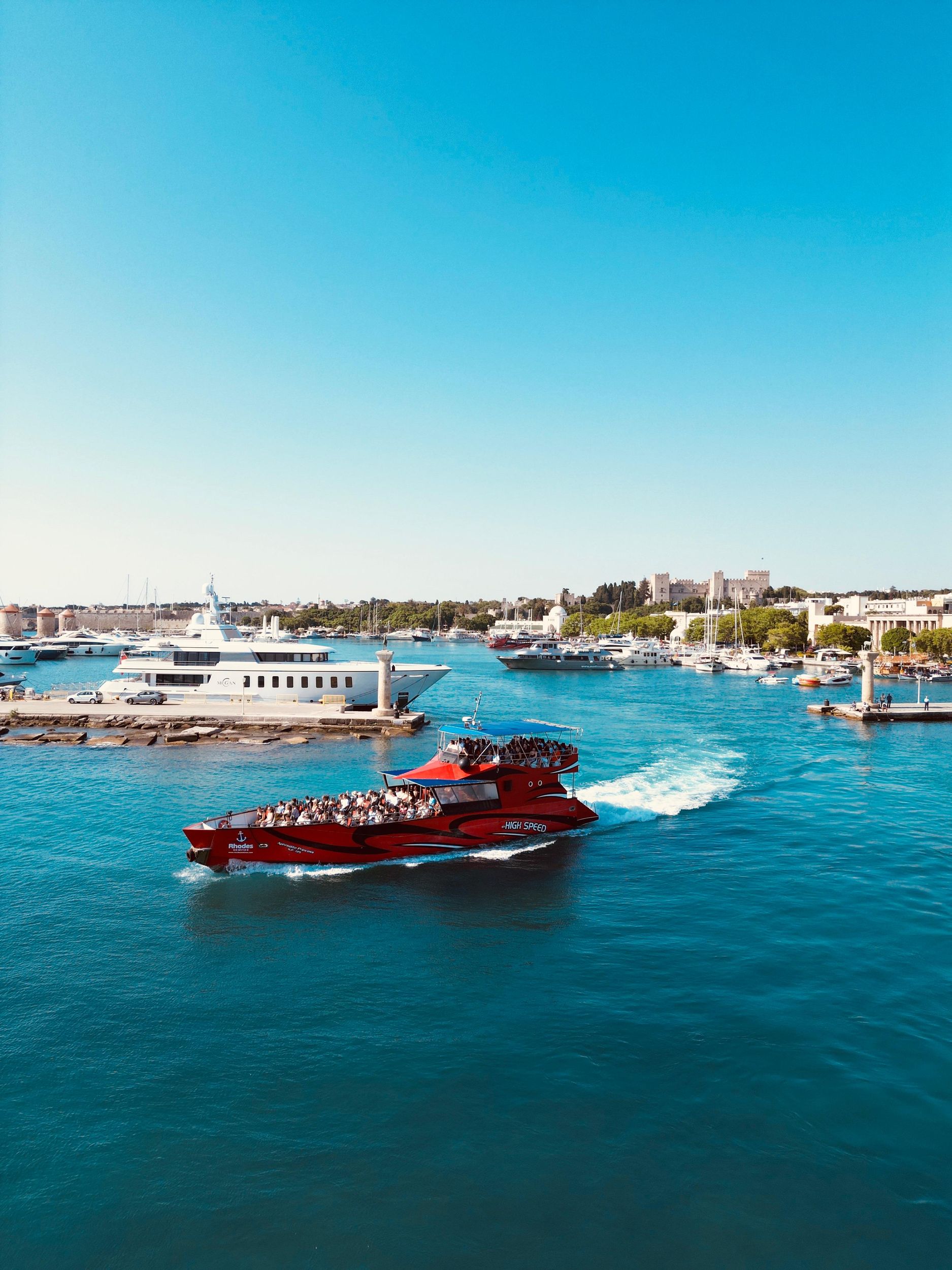 Kiotari, Lardos, Lindos: Hochgeschwindigkeitsbootfahrt nach Rhodos-Stadt