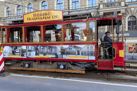 Riga: Old Town Walking Tour with a Local Guide Riga: Old Town Walking Tour with a Local Guide in Spanish