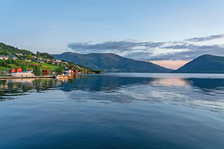 Bergen: Bondhus gletsjermeer in nationaal park Folgefonna