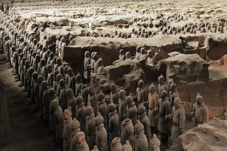 Shanghai-Xian one way bullet train to terracotta army tour