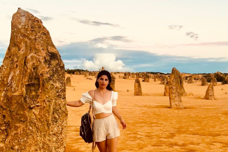 From Perth: Pinnacles, Sandboarding and Lobster Private Tour