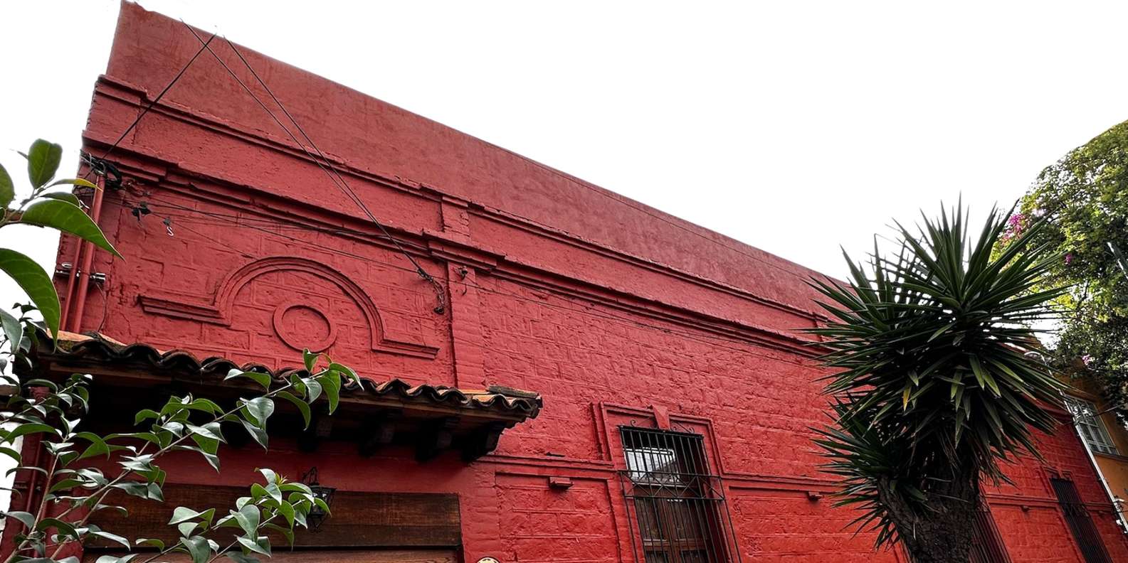 Coyoacán cobblestone market streets near Frida Kahlo Museum, Mexico City