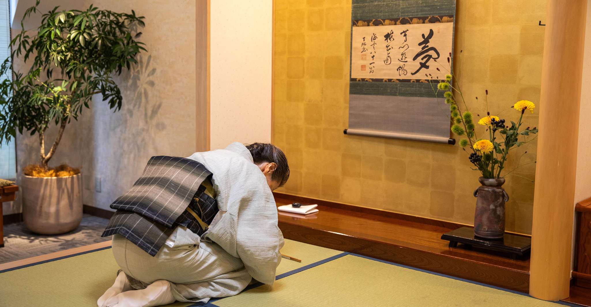 Tokyo: Tea Ceremony Experience in Asakusa photo 4