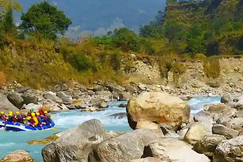 Pokhara: Rafting sull'Alto Seti (acqua bianca) di un giorno