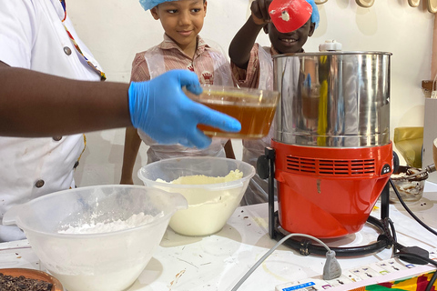 Accra: Artisanal Chocolate-Making and Ghana Cocoa Experience
