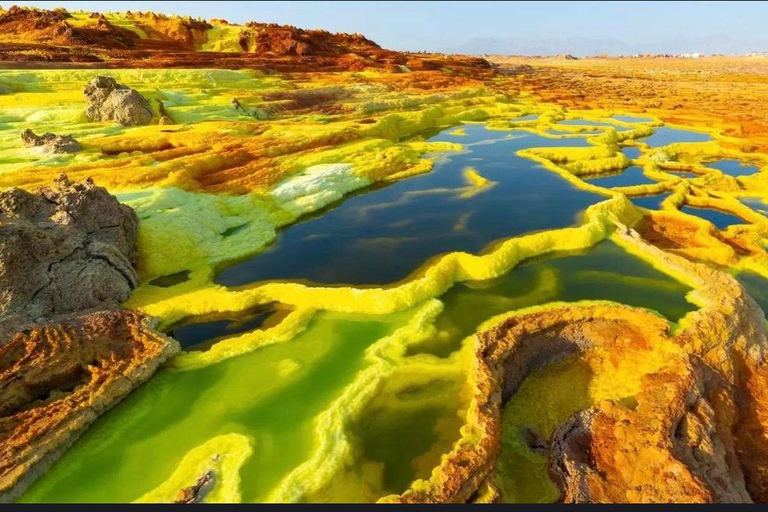 Von Addis Abeba: 5-tägige Tour nach Lalibela und in die Danakil-Senke