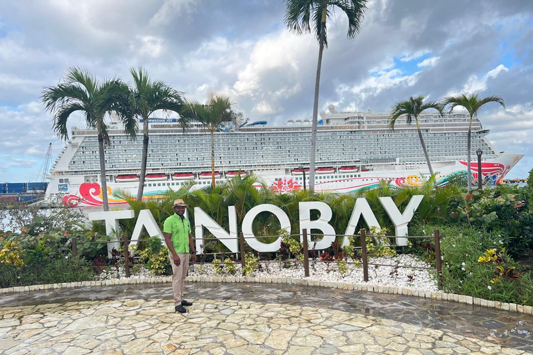 Puerto Plata City Tour: Historic Center & Countryside Ride