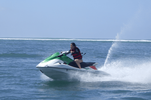 Drievoudig watersportpakket Jetski, banaan, parasailen