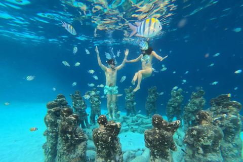 Gili Trawangan: Private Turtle Snorkeling Tour with GoPro 2-Hours Private Snorkeling Tour Turtle & Gopro