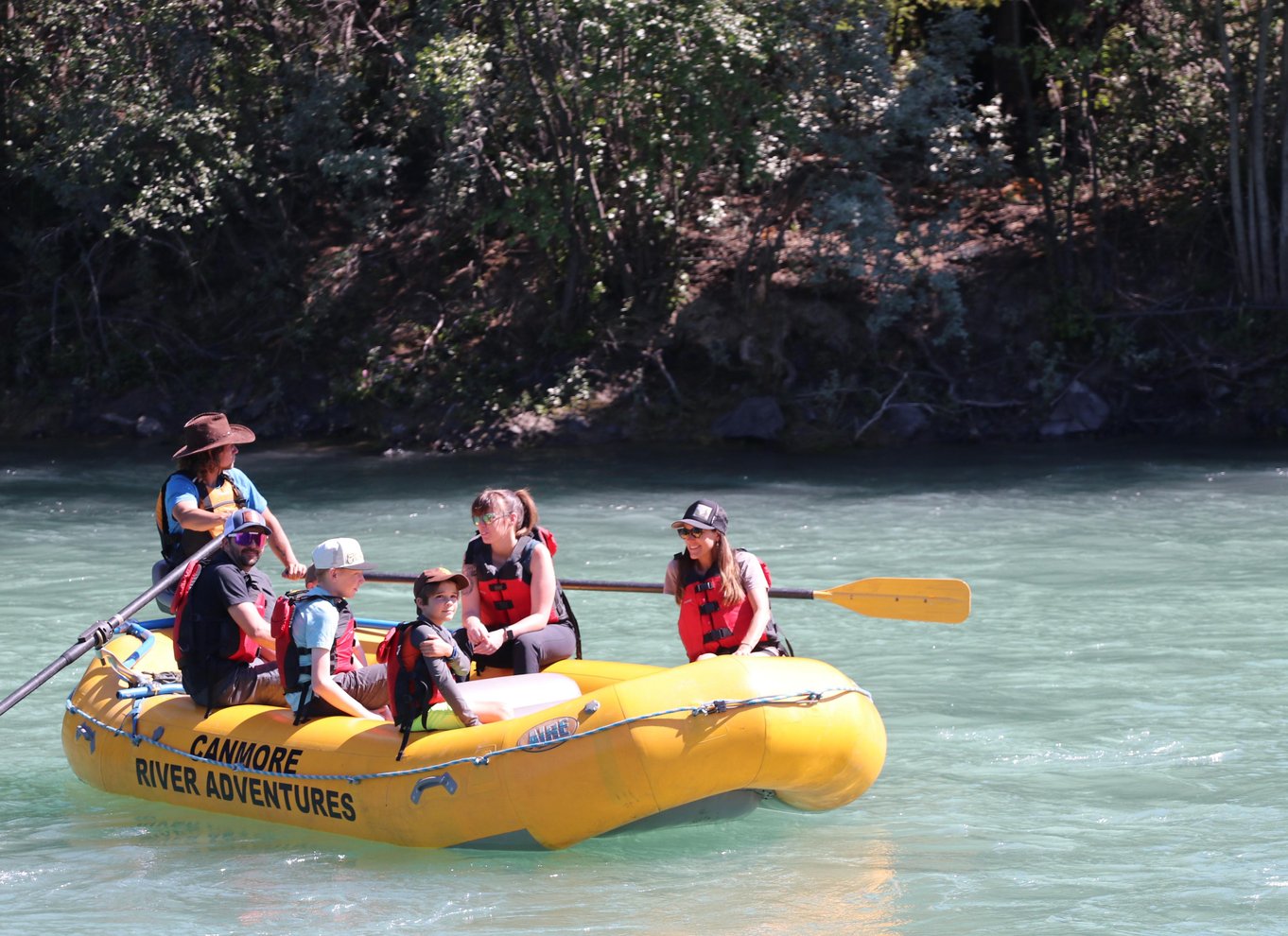 Canmore: Naturskøn turtur på Bow River