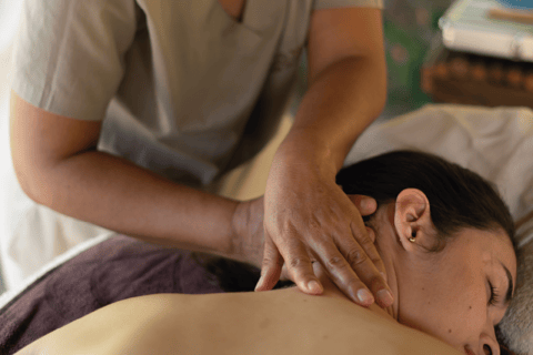 Barranquilla: Xata Beach Club Day Pass with Lunch Barranquilla: Day trip to Xata Beach Club & restaurant