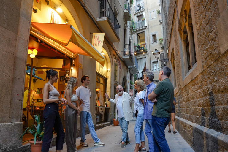 Barcelona: Sagrada Familia Tour & Authentic Tapas Experience Authentic Tapas Experience followed by Sagrada Familia visit