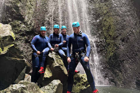 Madeira: Seixal Canyoning Level 3 Adventure