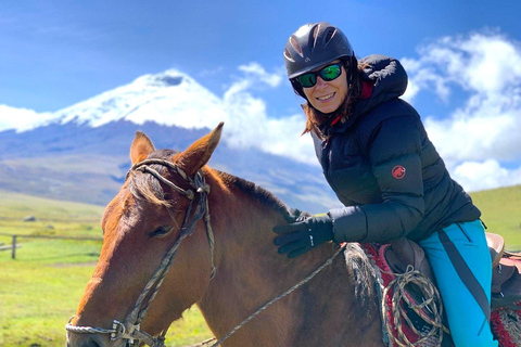 Quito: Cotopaxi National Park Tour and Horseback Ride