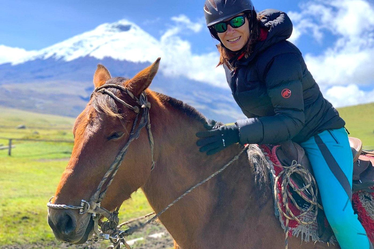 Quito: Cotopaxi National Park Tour and Horseback Ride
