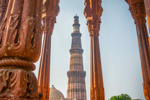 Monuments of Delhi (Guided Half Day Sightseeing City Tour)