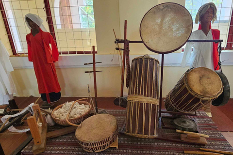 Ninh Thuan: Vinh Hy Bay and Craft Village 3-day Tour