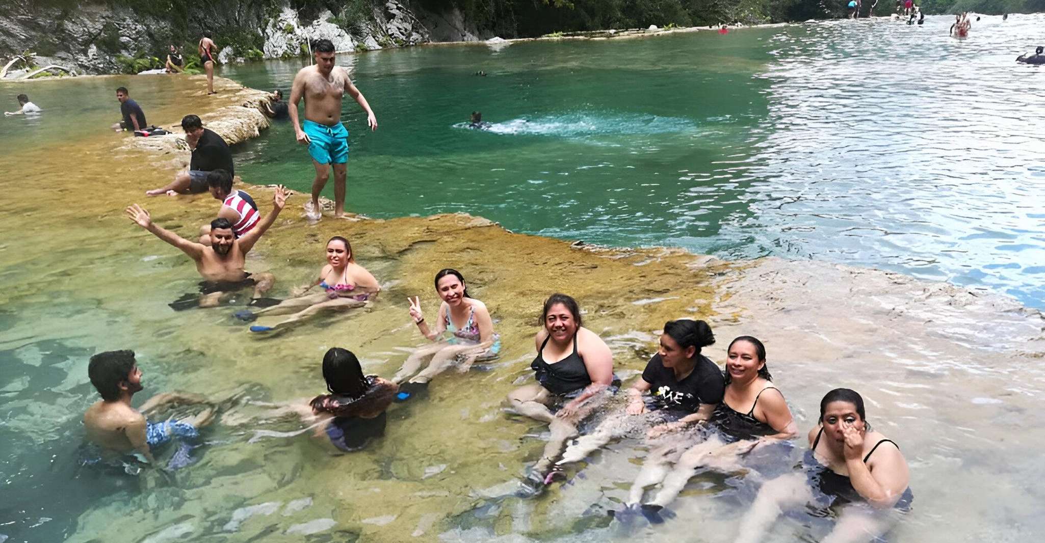Desde Ciudad de Guatemala Semuc Champey y Laguna Lachua - Hizvo