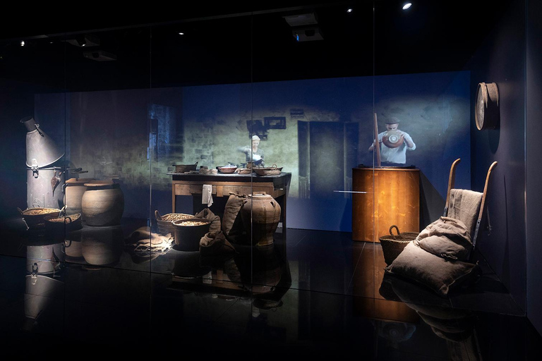 Barcelone : Visite du musée du nougat et du chocolat avec dégustationVisite guidée en espagnol