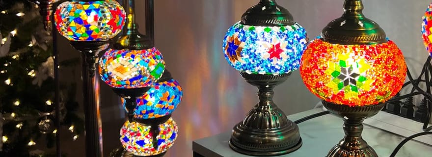 Philadelphie : Atelier de lampes en mosaïque turque