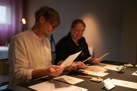 Taller de caligrafía en Kioto: diseña tu logotipo kanji en papel washiTaller de caligrafía en Kioto: diseña tu logotipo kanji en washi