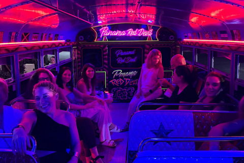 Panama City: Tour in Chiva Turística & Amador & Rooftop Bar