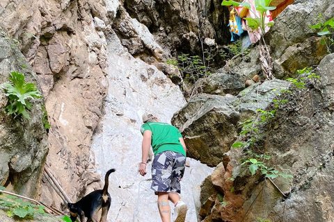 Chiang Mai: The Original Sticky Waterfalls & Thai Cooking