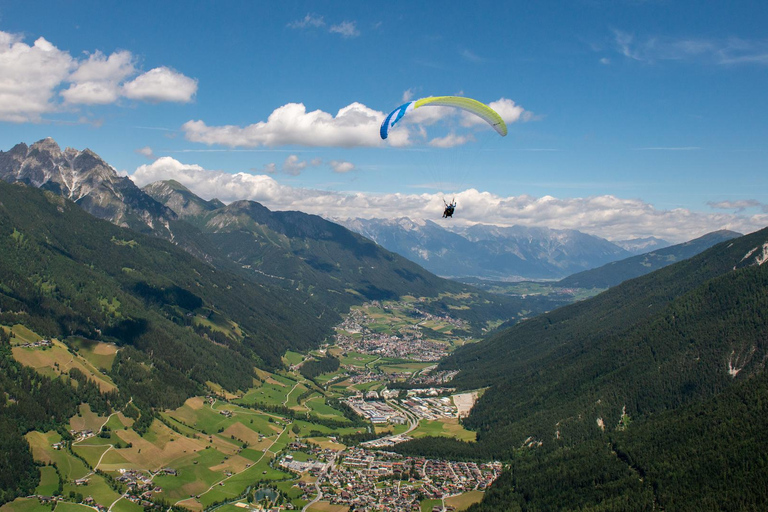 Neustift im Stubaital: Voo duplo de parapente